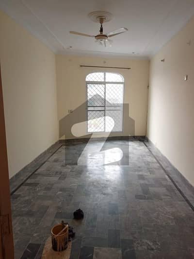 1 Kanal Upper Portion For Rent With 3 Beds