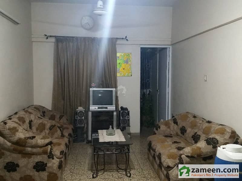 Gulshan e Iqbal Block 14 Near Civic Center, Flat 3 Bed With Attach Bath Corner West Open Gulshan-e-Iqbal Gulshan e Iqbal Block 14 Near Civic Center, Flat 3 Bed With Attach Bath Corner West Open Gulshan-e-Iqbal
