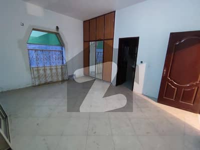 1 Kanal Beautiful Office Available For Rent