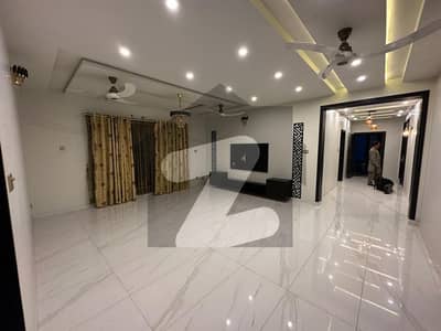 DC Colony Kanal Upper Portion For Rent