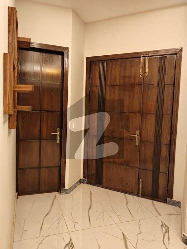 10 Marla Lower Portion For Rent Sector B Gulbahar Block Behria Town Lahore