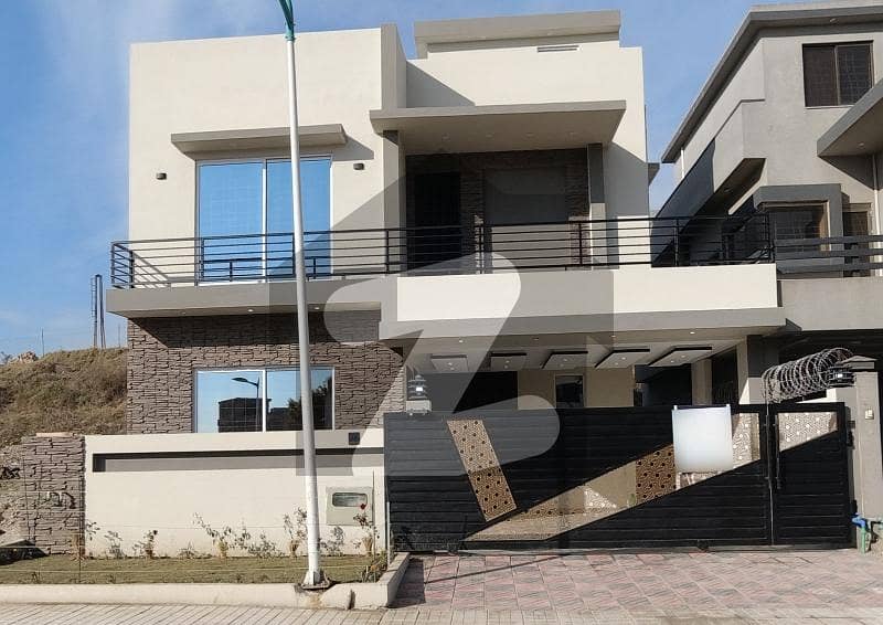 Bahria Town Phase 8, 10 Marla Designer House On Investor Rate 5 Beds With Attached Baths Outstanding Location Perfectly Constructed On Investor Rate