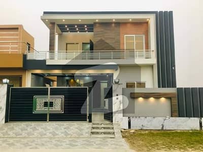 10 Marla Brand New 1.5 Storey House For Sale Very Hot Location In Central Park Lahore.