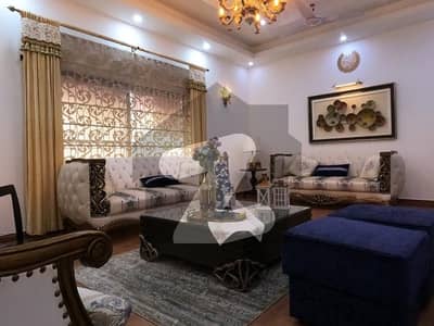 ڈی ایچ اے فیز 7 ڈی ایچ اے ڈیفینس,کراچی میں 5 کمروں کا 1 کنال مکان 11.0 کروڑ میں برائے فروخت۔