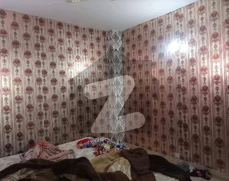 825 Square Feet Flat In Johar Town Phase 2 - Block H3 Best Option near emporium mall and Expo center