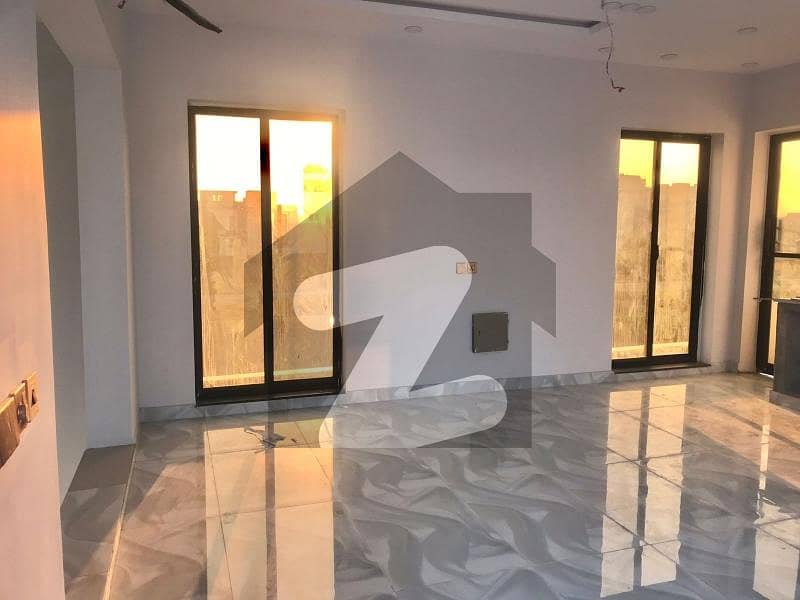 5 MARLA UPEER PORTION FULLY FURNISHED AVAILABLE FOR RENT IN DHA 9 TOWN A BLOCK WITH SEPARATE GATE
