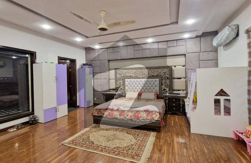 ڈی ایچ اے فیز 6 ڈیفنس (ڈی ایچ اے),لاہور میں 5 کمروں کا 1 کنال مکان 13.0 کروڑ میں برائے فروخت۔