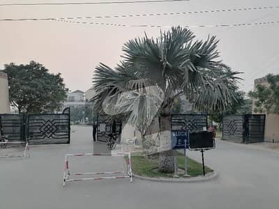 Prime Location 7 Marla Residential Plot In Wapda Town Phase 1 - Block E Is Available