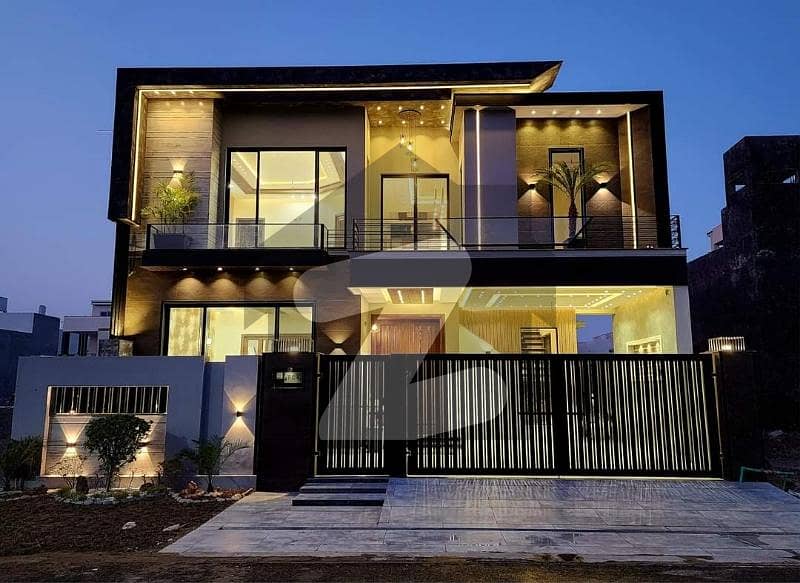 10 MARLA Designer House Available For Sale Bahria Town Phase 8