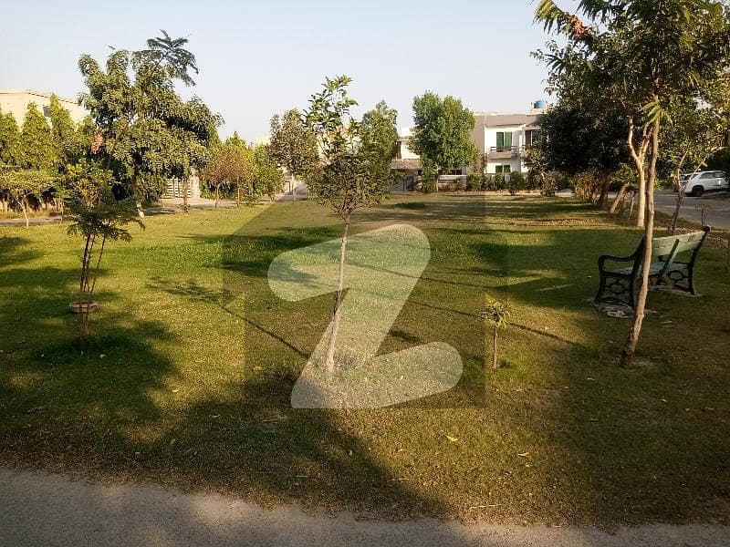 گلشن علی کالونی کینٹ,لاہور میں 5 مرلہ رہائشی پلاٹ 75.0 لاکھ میں برائے فروخت۔