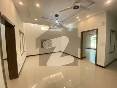 Brand New House For Rent Sector C1 10 Marla For Rent