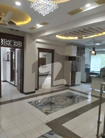 First Floor Flat Available For Rent In G-11 Near Markaz