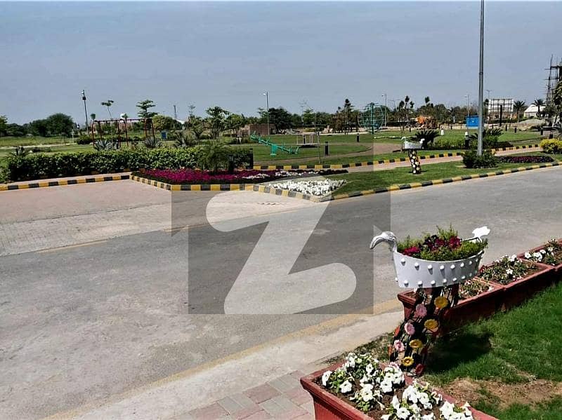 10 Marla On Ground Possession Plot On Easy Installment Available For Sale In New Lahore City