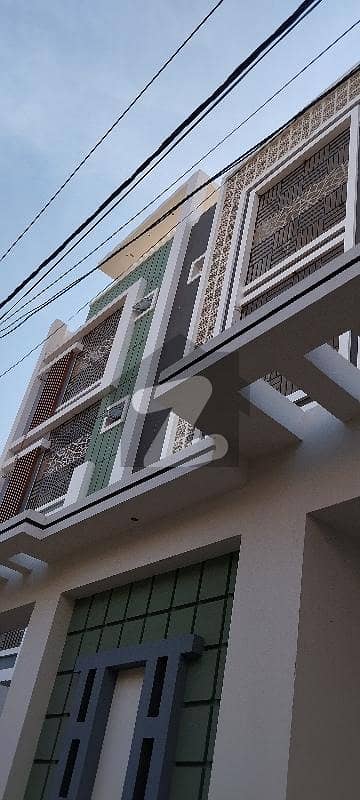 گارڈن ایسٹ جمشید ٹاؤن,کراچی میں 3 کمروں کا 6 مرلہ فلیٹ 3.2 کروڑ میں برائے فروخت۔