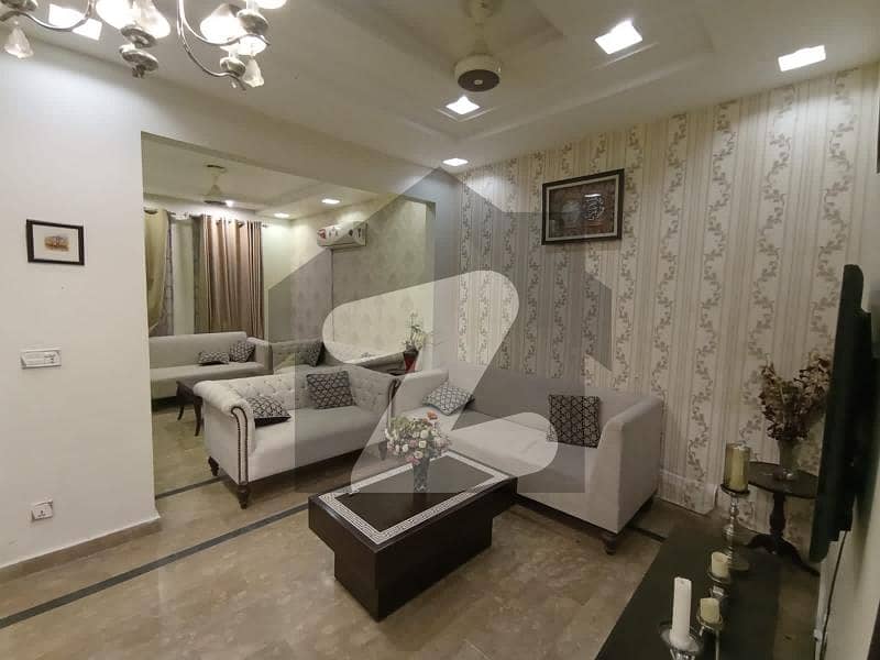 6 MARLA BEAUTIFUL FULLY FURNISHED HOUSE FOR RENT IN PARAGON CITY