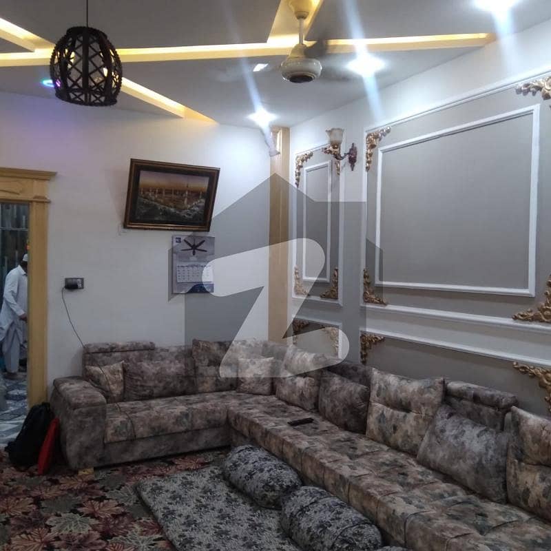 درمنگی ورسک روڈ,پشاور میں 5 کمروں کا 3 مرلہ مکان 1.1 کروڑ میں برائے فروخت۔
