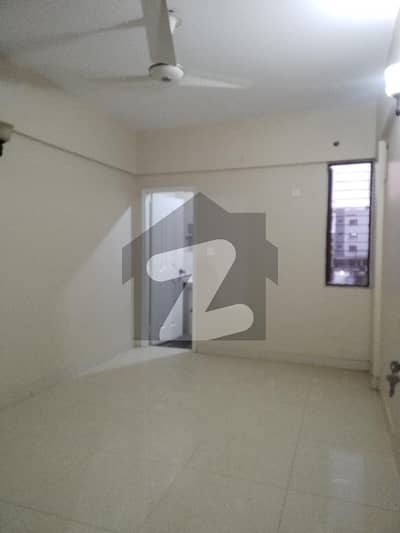 Like New Apartment For Sale In Bukhari Commercial 3 Bedrooms