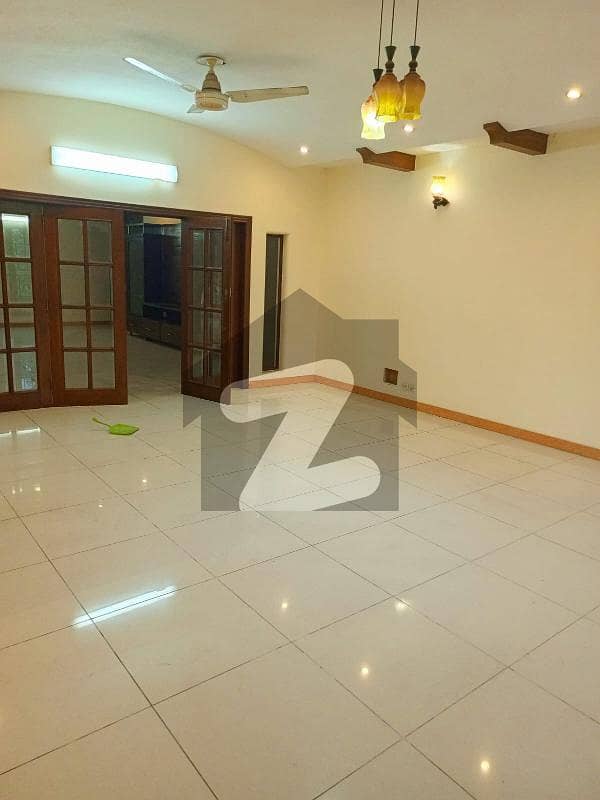 One Kanal Upper Portion With 3 Bed Attach Bath Available For Rent At Johar Town Lahore