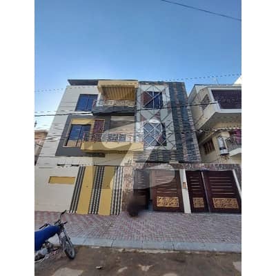 آدم جی نگر گلشنِ اقبال ٹاؤن,کراچی میں 4 کمروں کا 12 مرلہ زیریں پورشن 5.5 کروڑ میں برائے فروخت۔