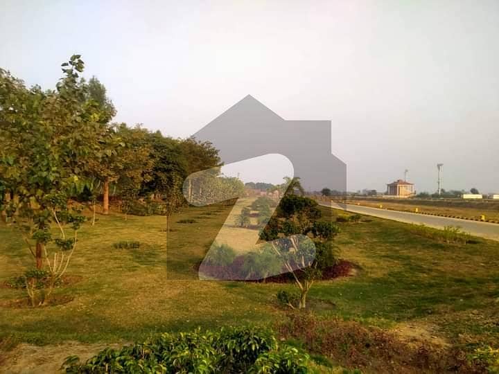 G1 Block Facing Park 5Marla Plot Available For Sale On invester Rat Near 200fit Chenab Road Ready for Possession