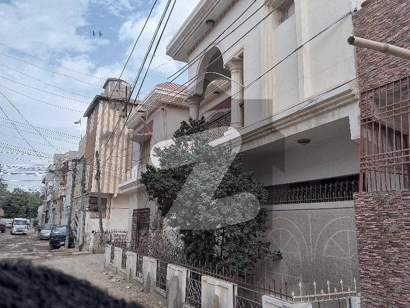 ماڈل کالونی - ملیر ملیر,کراچی میں 5 کمروں کا 10 مرلہ مکان 5.0 کروڑ میں برائے فروخت۔