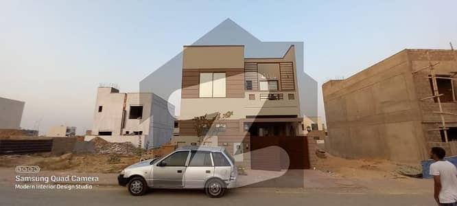 PRIME LOCATION HOUSE AVAILABLE FOR SALE IN BAHRIA TOWN