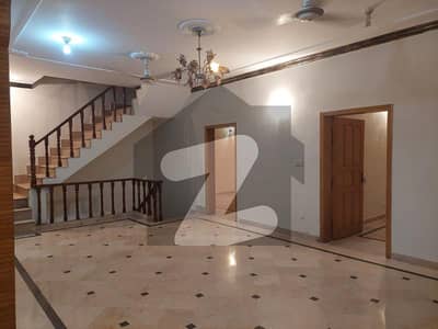 Beautiful 30 X 60 Upper Portion For Rent In G-13 Islamabad