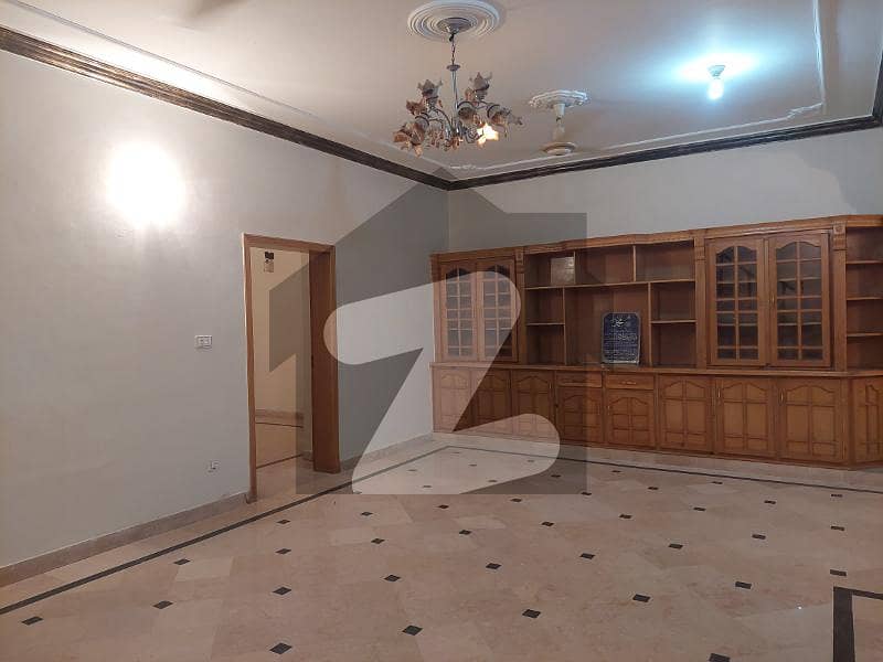 Beautiful 30 X 60 Upper Portion For Rent In G-13 Islamabad