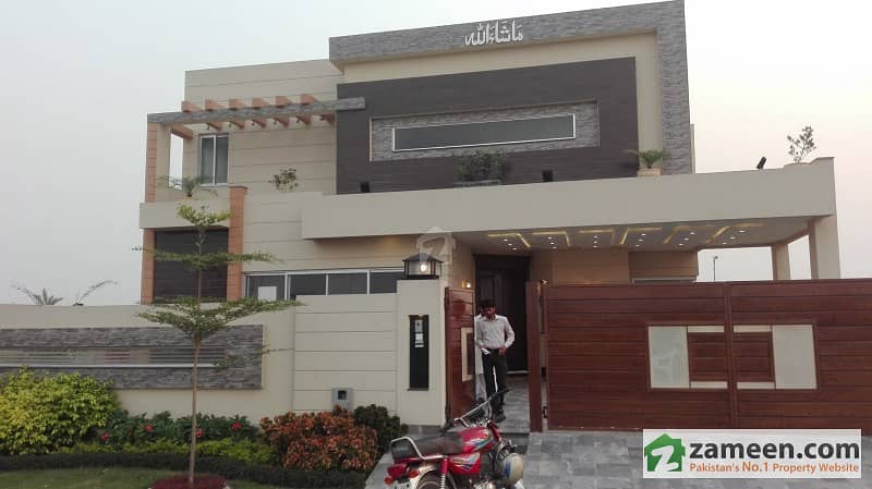 SYED BROTHERS WITH ORIGINAL PICS, BRAND NEW ARCHITACH DESIGN HOUSE ON VERY CHEAPEST PRICE, Dha phase 6 defence