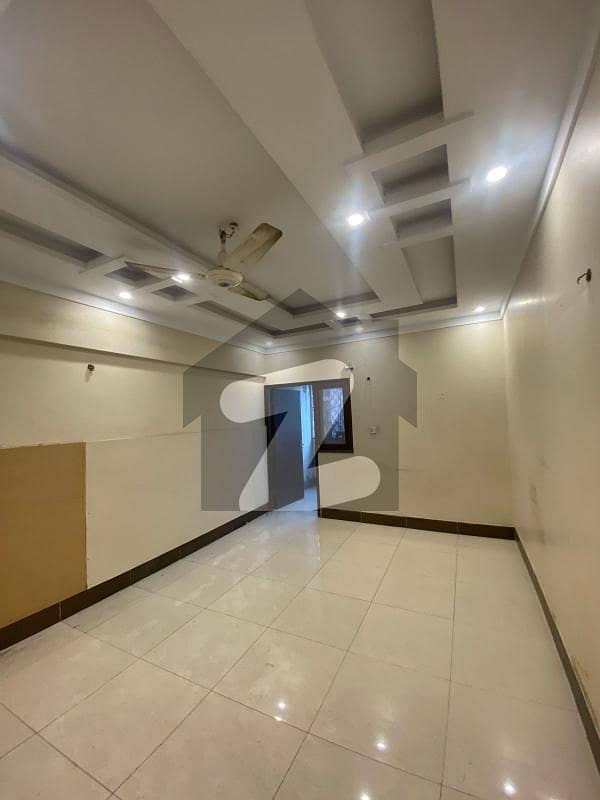 In Badar Commercial Area Flat Sized 1200 Square Feet For Rent