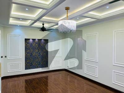 ڈی ایچ اے فیز 5 - بلاک ڈی فیز 5,ڈیفنس (ڈی ایچ اے),لاہور میں 3 کمروں کا 5 مرلہ مکان 1.1 لاکھ میں کرایہ پر دستیاب ہے۔