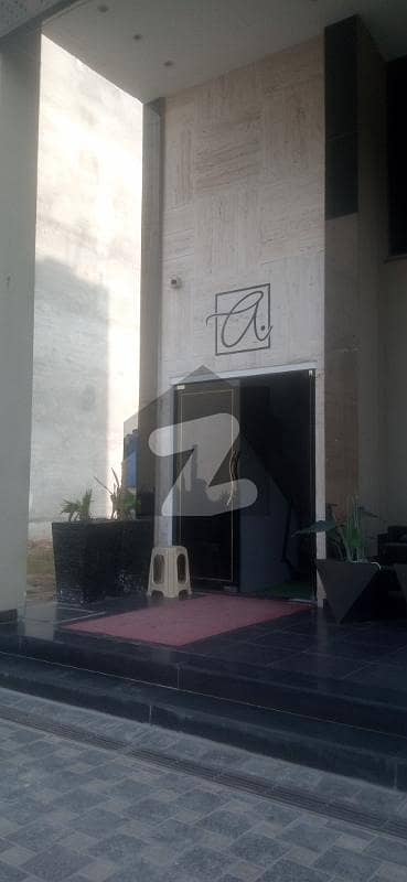 ڈی ایچ اے فیز 3 - بلاک ڈبل ایکس فیز 3,ڈیفنس (ڈی ایچ اے),لاہور میں 1 کمرے کا 2 مرلہ دفتر 40.0 ہزار میں کرایہ پر دستیاب ہے۔