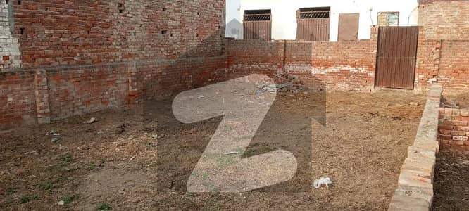 10 Marla Residential plot available for sale near Gaju mata Lahore