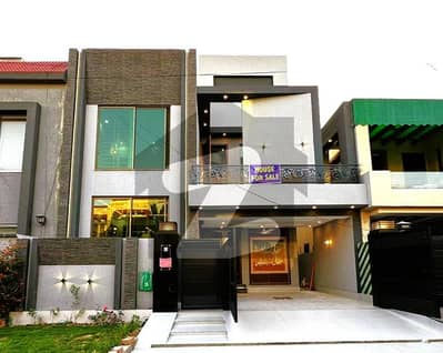 8 Marla House For Sale In Usman Block Bahria Town Lahore