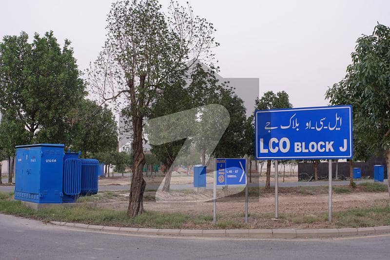بحریہ آرچرڈ فیز 2 بحریہ آرچرڈ,لاہور میں 8 مرلہ رہائشی پلاٹ 64.0 لاکھ میں برائے فروخت۔