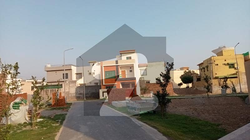 10 Marla LDA Approved Area Plot For Sale In Topaz Block Park View City Lahore