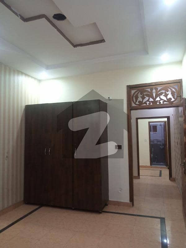 الحمد پارک لاہور میں 2 کمروں کا 3 مرلہ فلیٹ 20.0 ہزار میں کرایہ پر دستیاب ہے۔