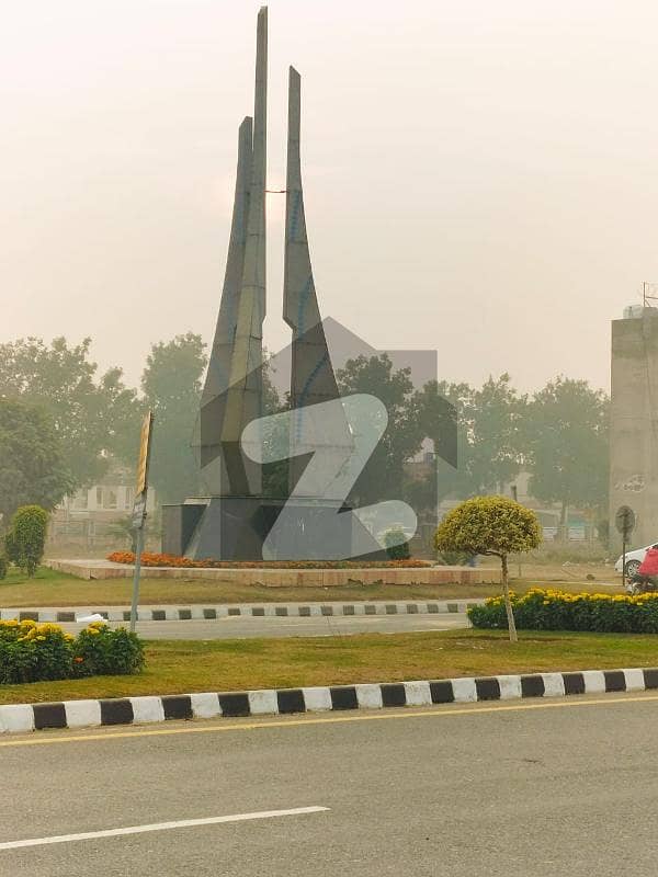 لیک سٹی ۔ سیکٹر ایم-3 ایکسٹینشن 1 لیک سٹی,رائیونڈ روڈ,لاہور میں 10 مرلہ رہائشی پلاٹ 1.5 کروڑ میں برائے فروخت۔