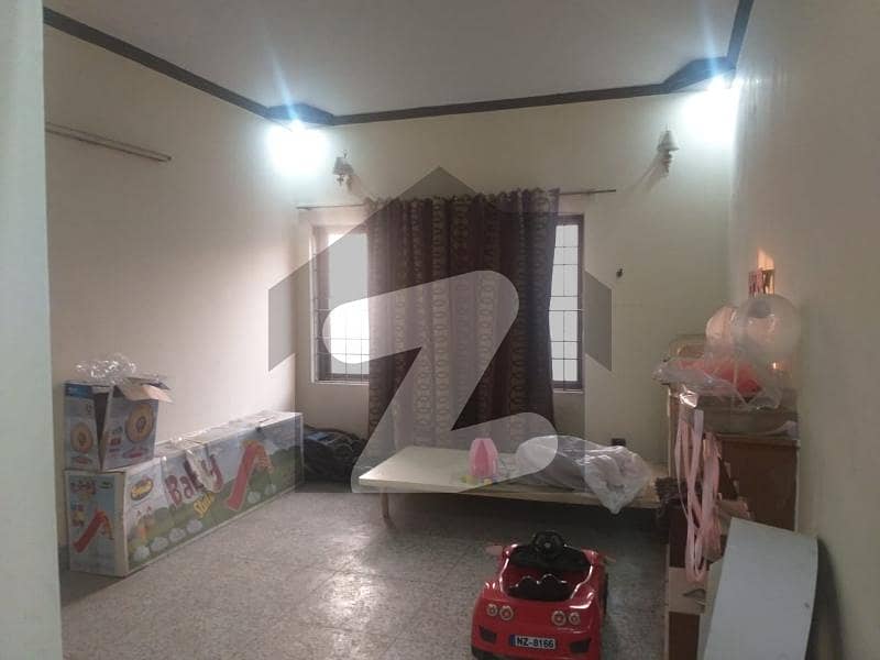 1 kanal 4beds DD tvl kitchen attached baths neat and clean upper portion for rent in bostan Valley