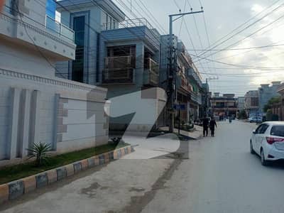 ارباب سبز علی خان ٹاؤن ایگزیکٹو لاجز ارباب سبز علی خان ٹاؤن,ورسک روڈ,پشاور میں 10 مرلہ رہائشی پلاٹ 1.8 کروڑ میں برائے فروخت۔