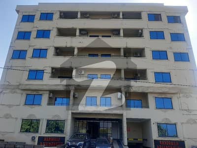 4 Bed Ground Floor Apartment Available For Rent