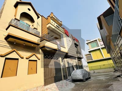ارباب سبز علی خان ٹاؤن ایگزیکٹو لاجز ارباب سبز علی خان ٹاؤن,ورسک روڈ,پشاور میں 6 کمروں کا 5 مرلہ مکان 1.7 کروڑ میں برائے فروخت۔