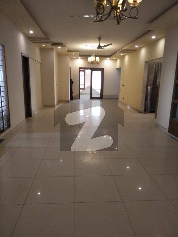 500 Sq Yard House Available For Rent At DHA Phase 8