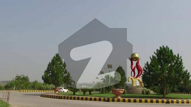 Bahria Lifestyle Commercial Plot 1202sqyd