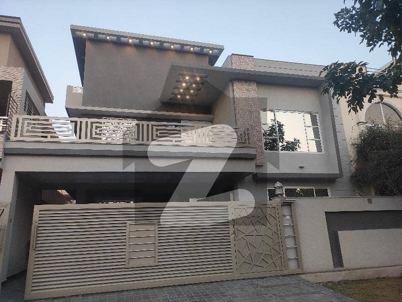 14 Marla Double Storey Beautiful House For Sale In Media Town