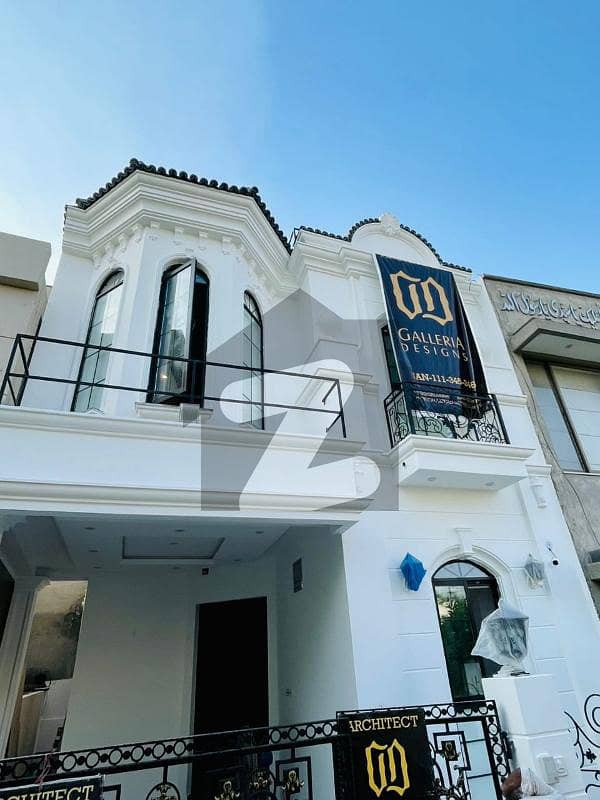 5 MArla house available for rent in dha phase 6 town