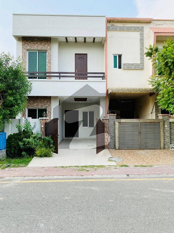 A VERY LOW BUDGET PRIME LOCATION HOUSE AVAILABLE FOR SALE A VERY LOW BUDGET PRIME LOCATION HOUSE AVAILABLE FOR SALE