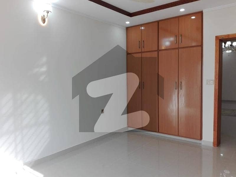 Lower Portion Of 12 Marla For rent In E-11