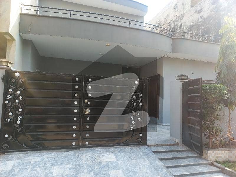 10 MARLA SINGLE STOREY HOUSE FOR SALE IN A BLOCK GULSHAN-E-LAHORE 2 BED