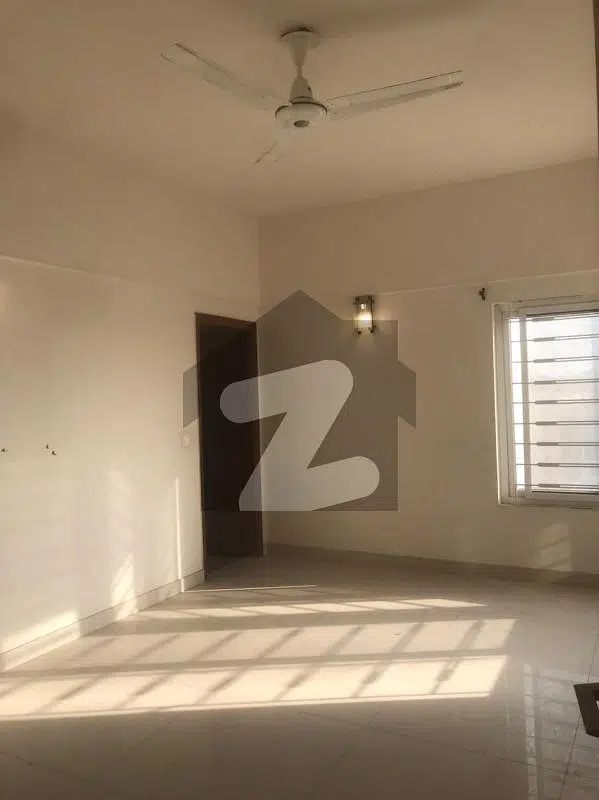 4 Bedrooms Apartment For Rent Available in Civil Lines Clifton